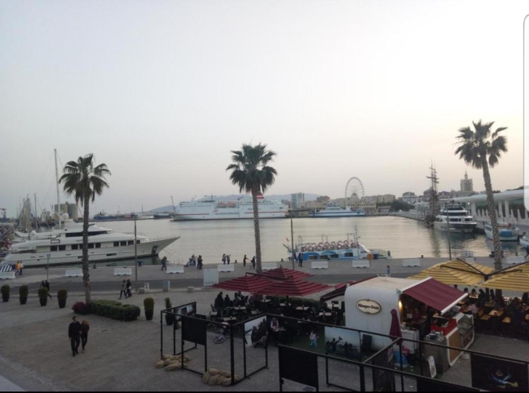 Apartamento Malaga Port Eksteriør billede